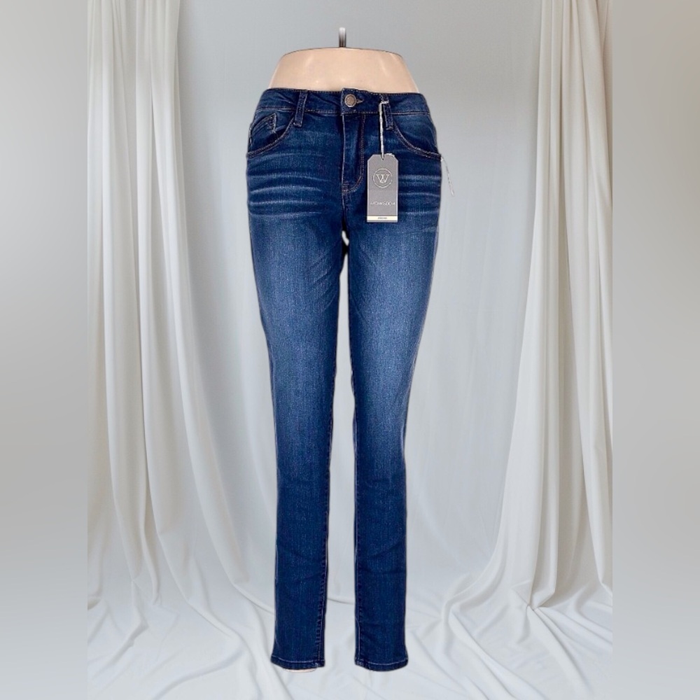NWT Wit & Wisdom Dark Wash Skinny Leg Jeans